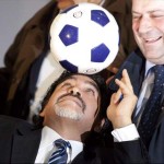 Festa Champions per il Napoli, i complimenti di Maradona