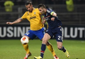 Gonalons contro Osvaldo in Lione-Juventus